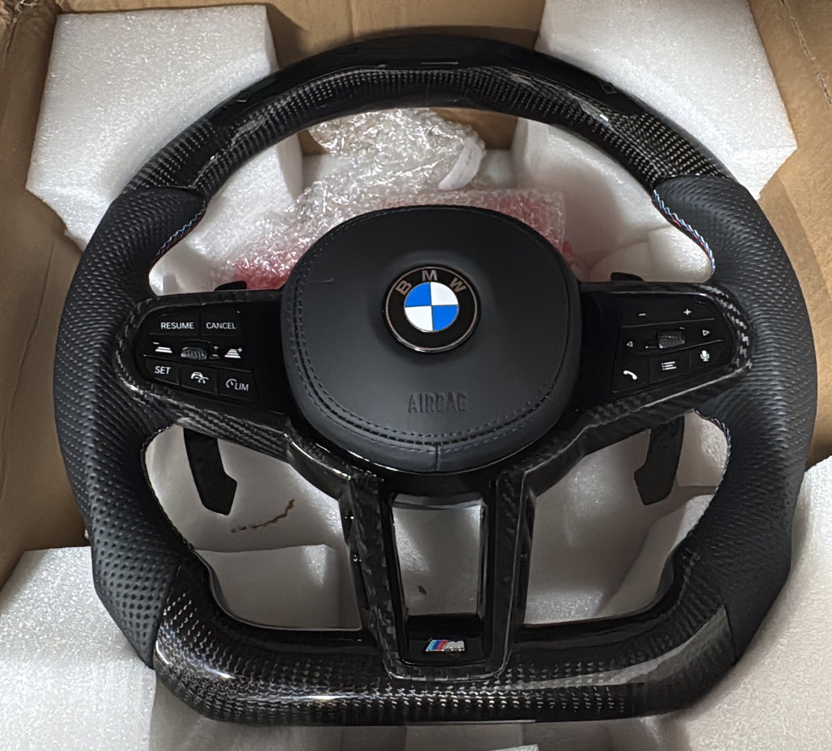 Volante BMW Serie F/G con inserti in CARBONIO - LEGGERE DESCRIZIONE